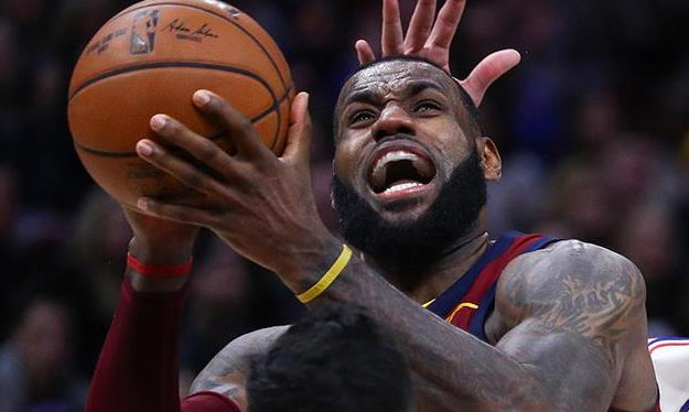 LeBron rekor kırdı